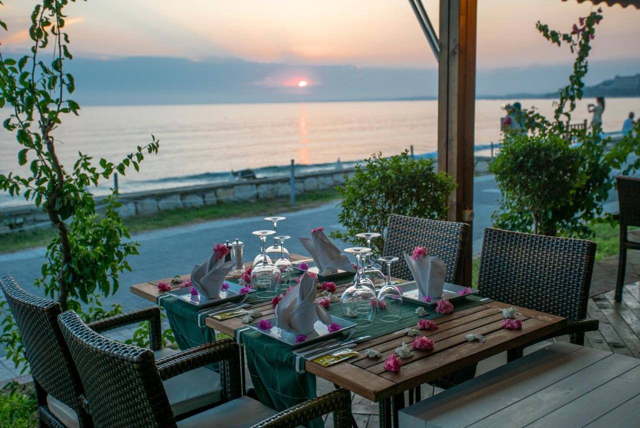 Side Beach Club 외부 사진